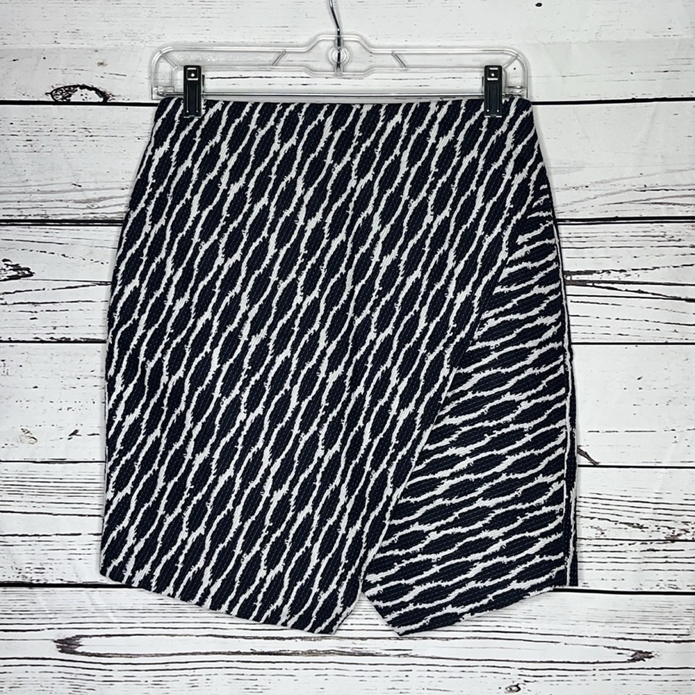 LOFT Ann Taylor Petites NWT Size SP Blue & White Cotton Blend Faux Wrap Skirt